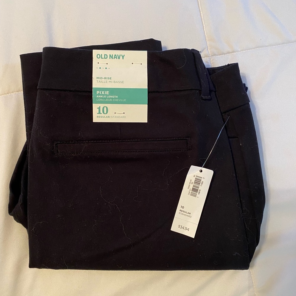 Old Navy black Pixie ankle pants